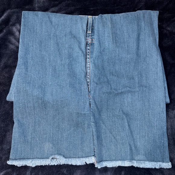 Kimes Jeans - Picture 4 of 5